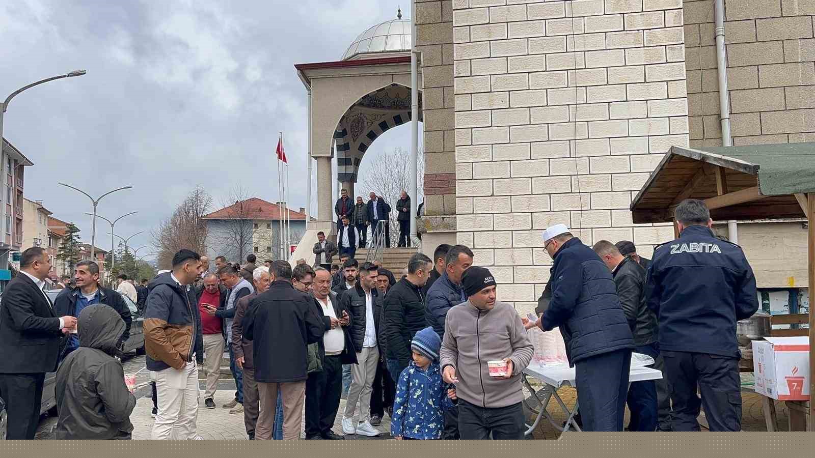 Vatandaşlara Ramazan Bayramı’nda "ekşili pilav" ikramı
