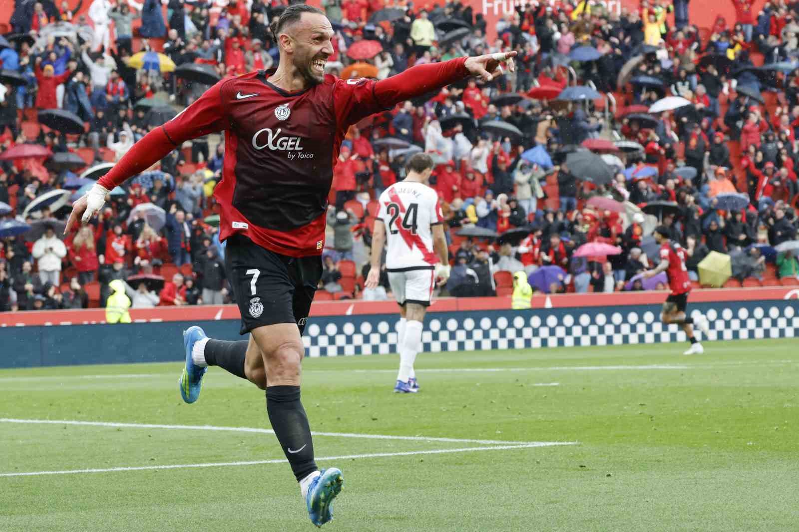 Vedat Muriqi, La Liga’da Mallorca adına tarihe geçti
