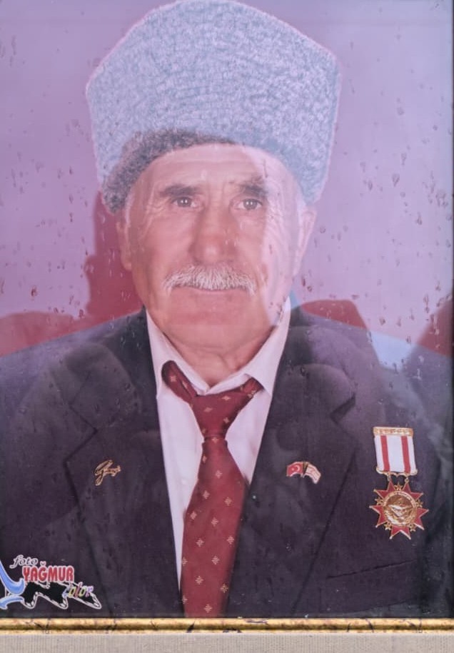 Vefat eden Kıbrıs gazisi askeri törenle toprağa verildi
