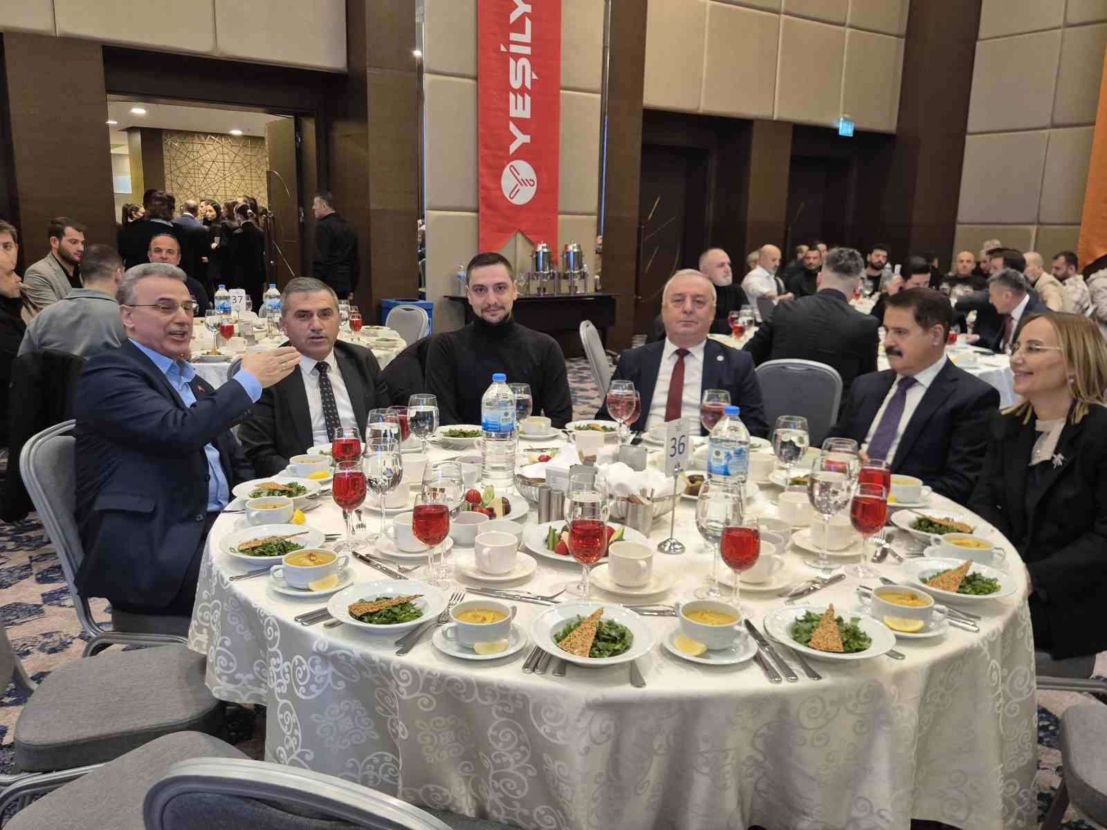 Vefatının 5. yılında Cemal Yeşilyurt anıldı
Vefatının 5. yılında Cemal Yeşilyurt anıldı