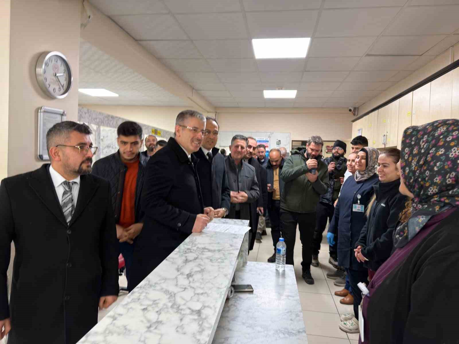 Vekil Çopuroğlu, İncesu’daki sağlık hizmetlerini inceledi
