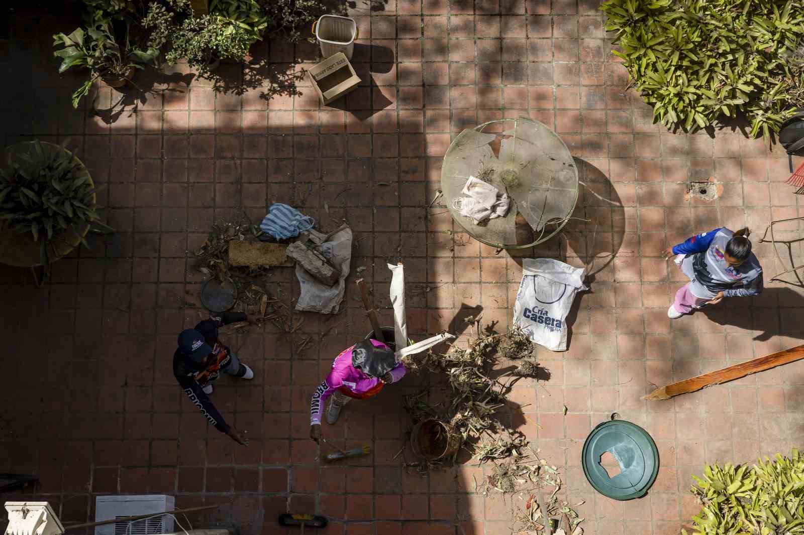 Venezuela İçişleri Bakanı: "ABD’nin saldırılarında 100 kişi hayatını kaybetti"
