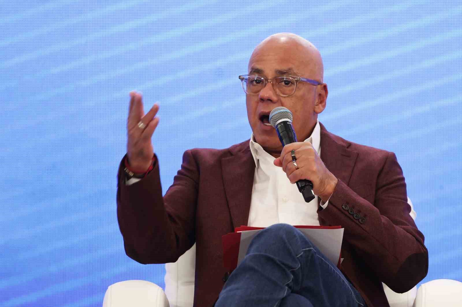 Venezuela Meclis Başkanı: "Venezuela’da tahliye edilenlerin sayısı 400’ü geçti"
Venezuela Meclis Başkanı: "Venezuela’da tahliye edilenlerin sayısı 400’ü geçti"