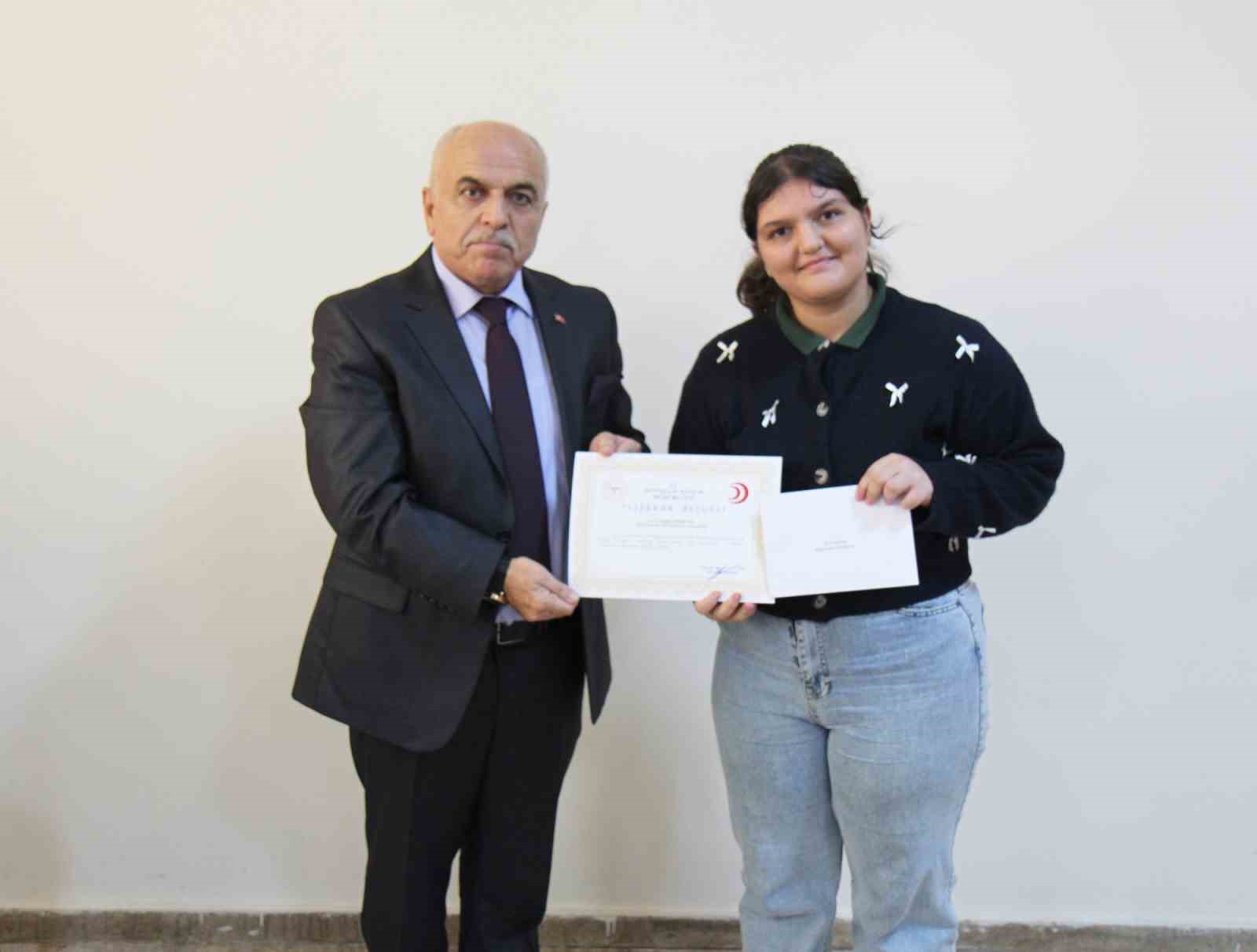 Verem Hastalığı ve Korunma Yolları’ konulu resim ve kompozisyon yarışmasının kazanları belirlendi
