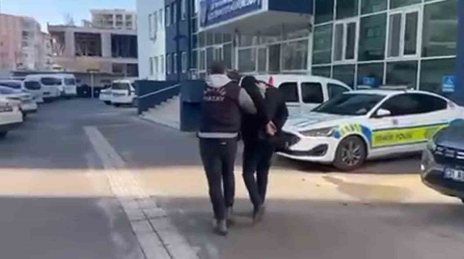 Vergi suçundan hapis cezası ile aranan şahıs yakalandı
