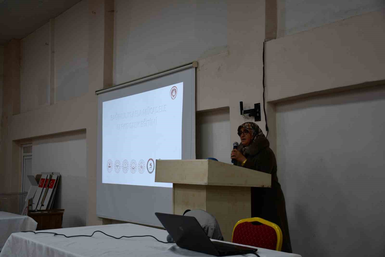 Vezirköprü’de bağımlılığa karşı farkındalık semineri
