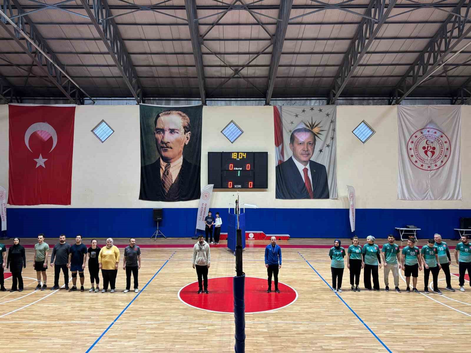 Vezirköprü’de Tıp Bayramı voleybol turnuvası
