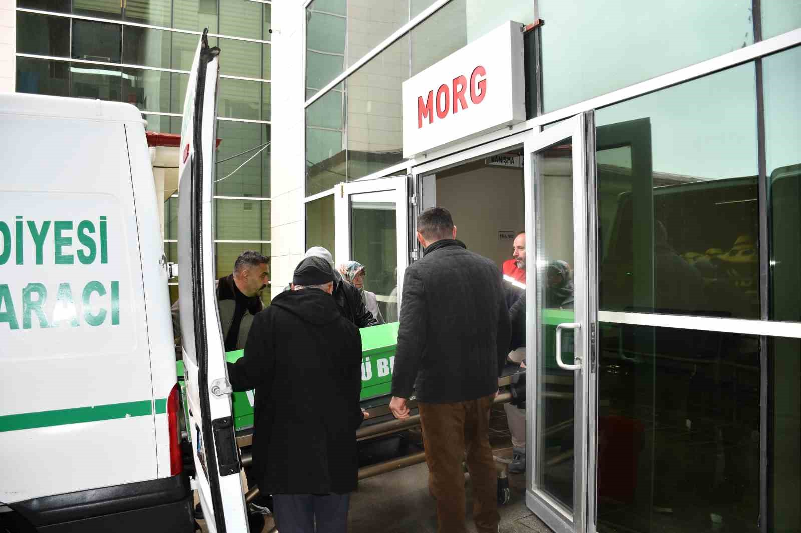 Vezirköprü’de yaşlı çift ölü bulundu
