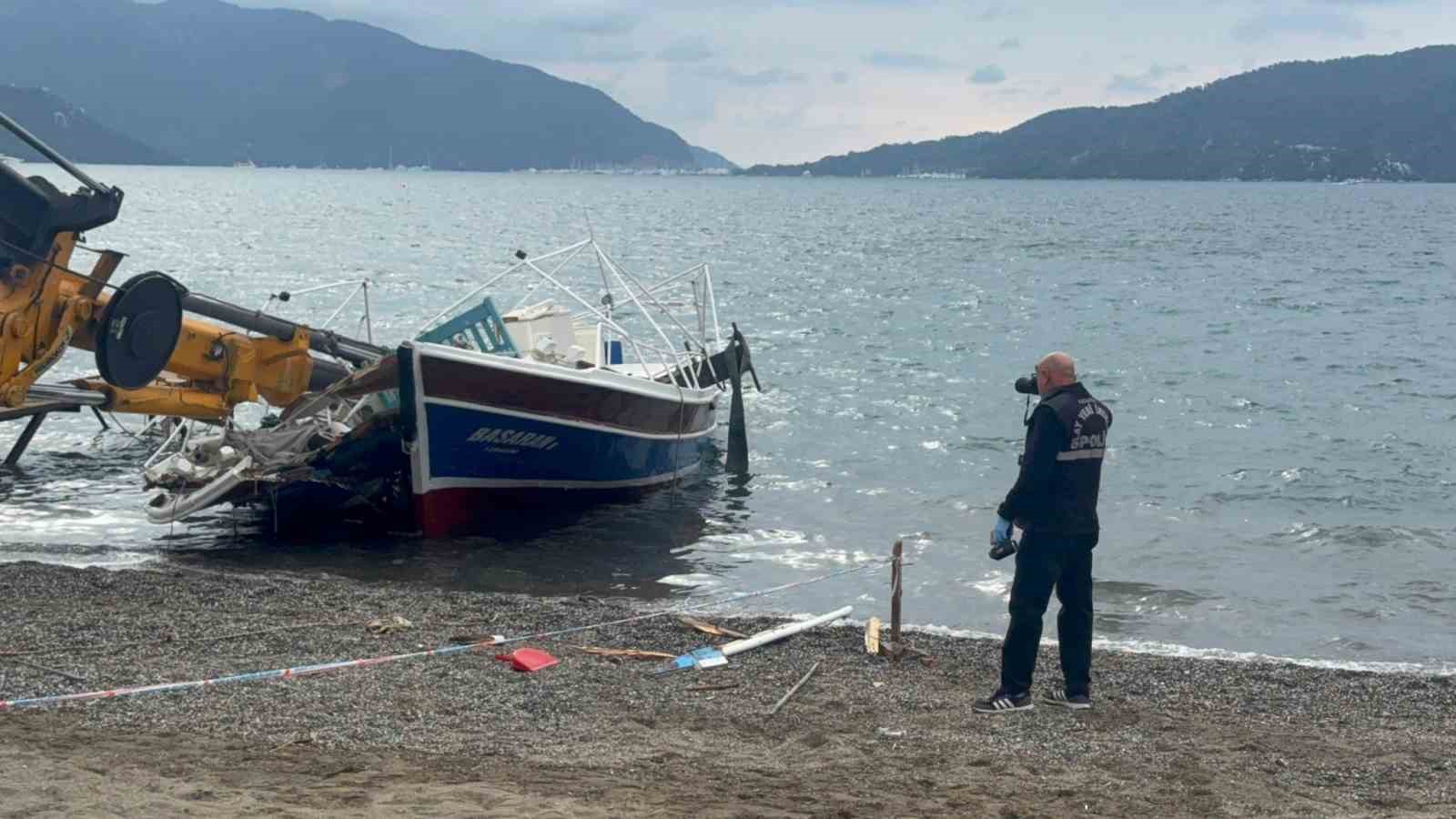 Vincin kopan parçasının altında kalan genç hayatını kaybetti
