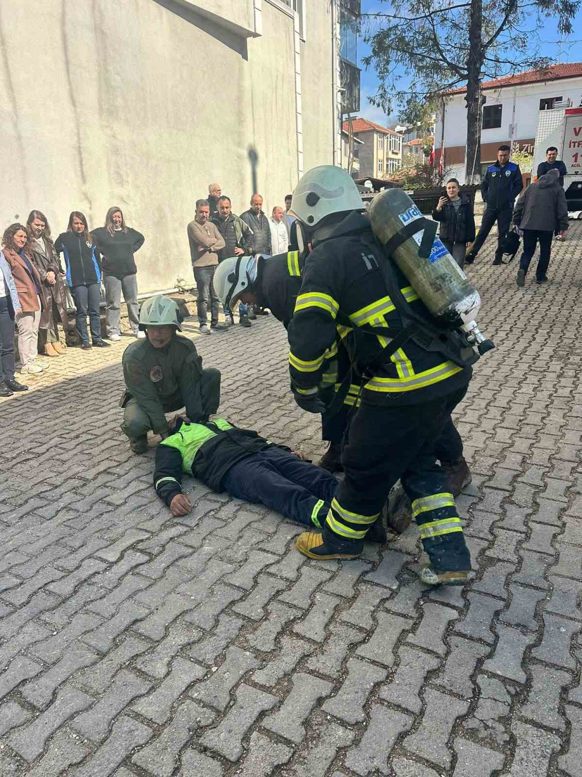 Vize’de yangın ve tahliye tatbikatı
