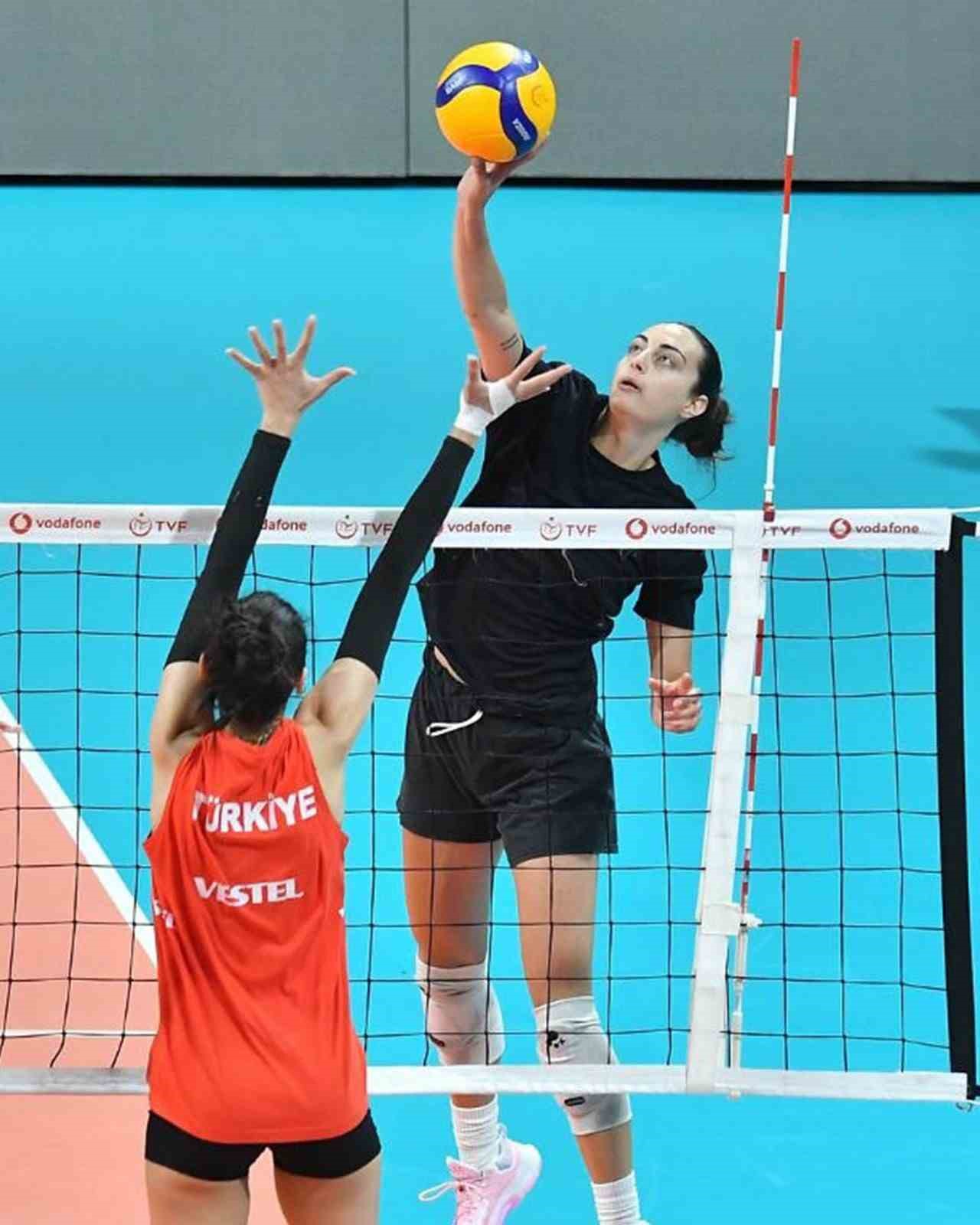 Voleybolda çeyrek final heyecanı Denizli’de yaşanacak
