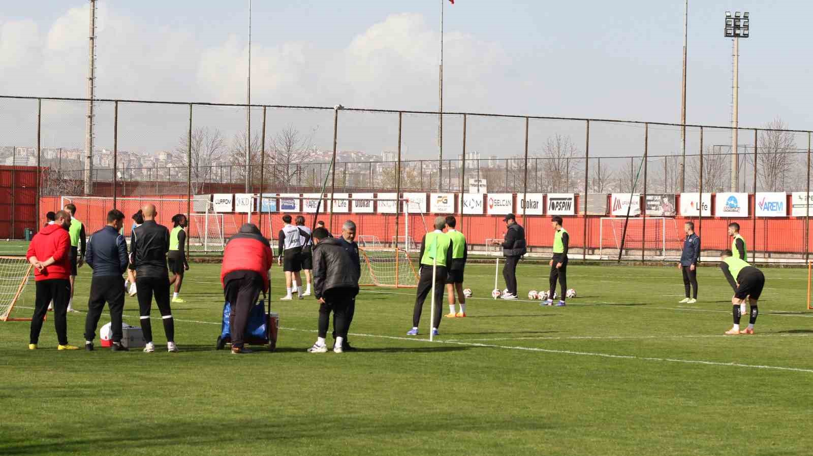 Volkan Demirel: "Göztepe maçı, bu sezonun en önemli maçı"
