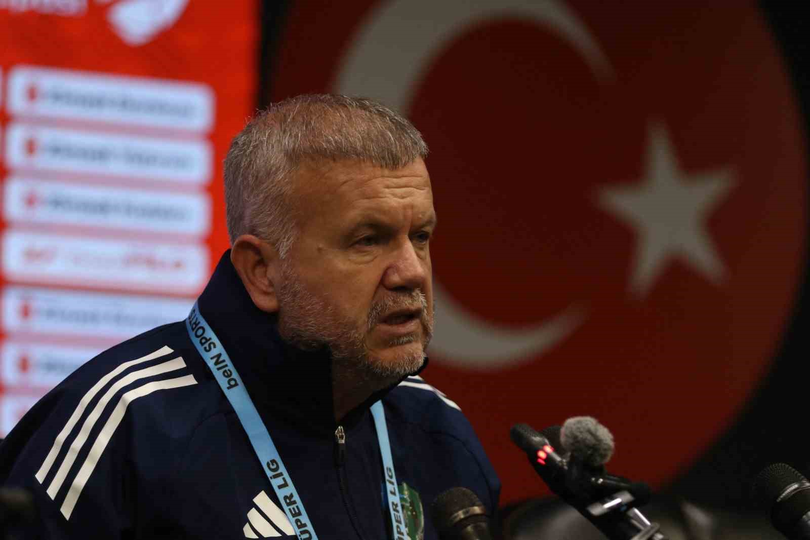 Volkan Kazak: "Tutarlı ve adaletli yönetim istiyoruz"
