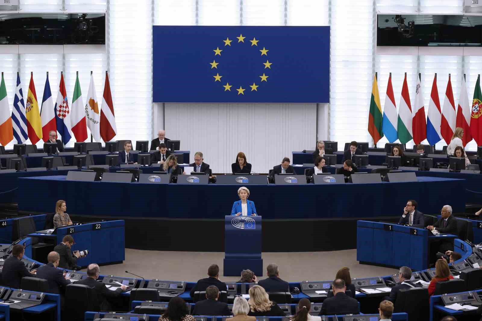 Von der Leyen: "Grönland’a yönelik büyük ölçekli bir Avrupa yatırım atağı olacak"
