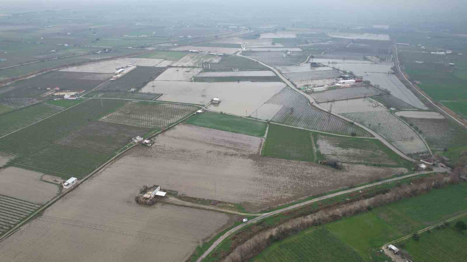 Yağışlar çiftçiyi umutlandırdı
