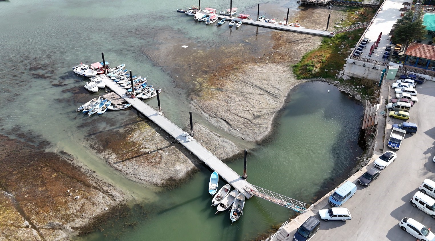 Yağışlar etkisini gösterdi Eğirdir Gölü’nde su seviyesi 25 santimetre arttı
