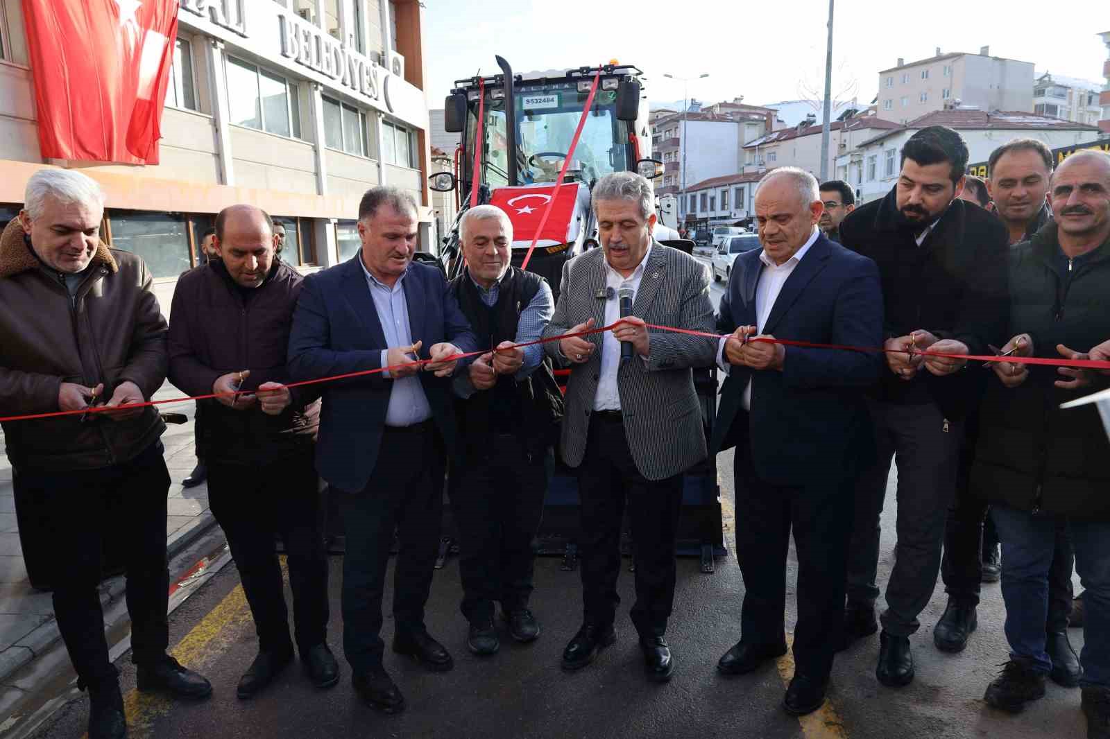 Yahyalı Belediyesi araç filosunu güçlendirmeye devam ediyor
