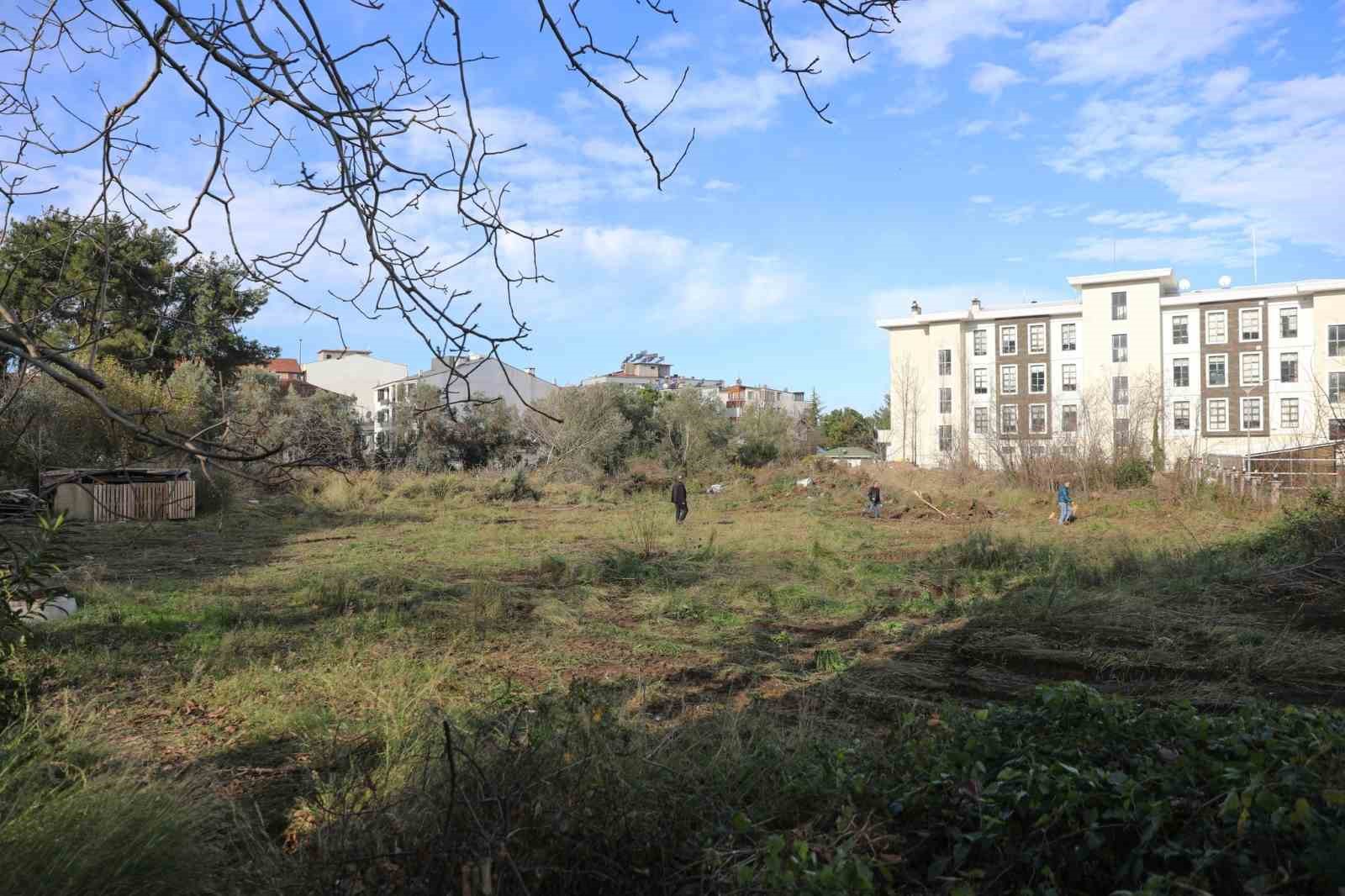 Yakakent’te sağlık yatırımı başlıyor: Yer teslimi gerçekleştirildi
Yakakent’te sağlık yatırımı başlıyor: Yer teslimi gerçekleştirildi