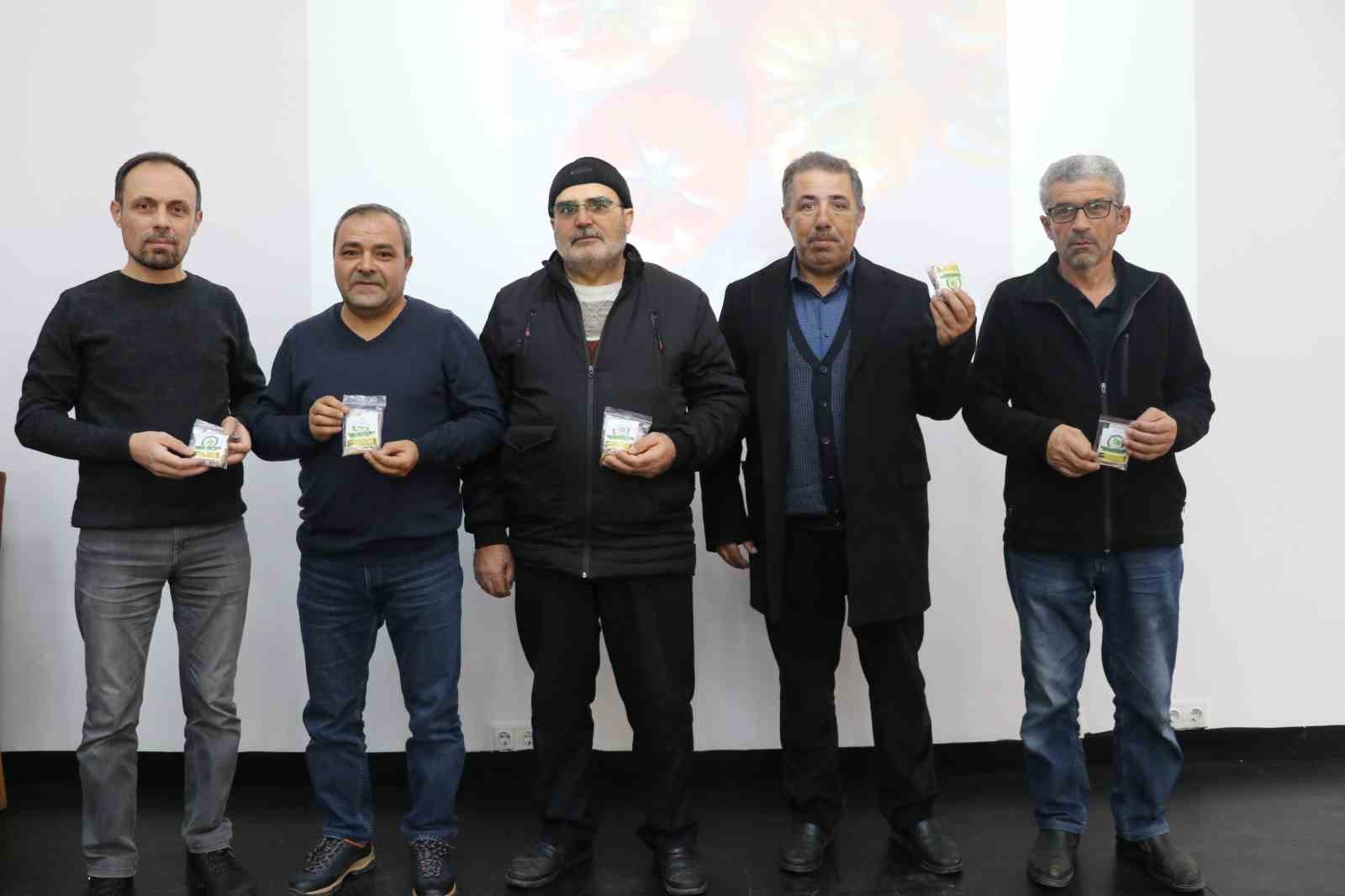 Yakalandığı hastalık, ata tohum mücadelesine engel olmadı
