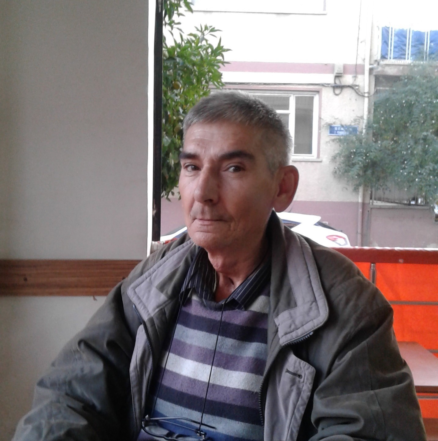 Yakınları haber alamadı, yatağında ölü bulundu
