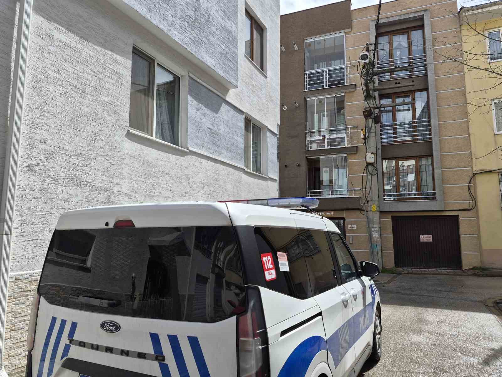 Yakınlarının haber alamadığı şahıs evinde ölü bulundu
