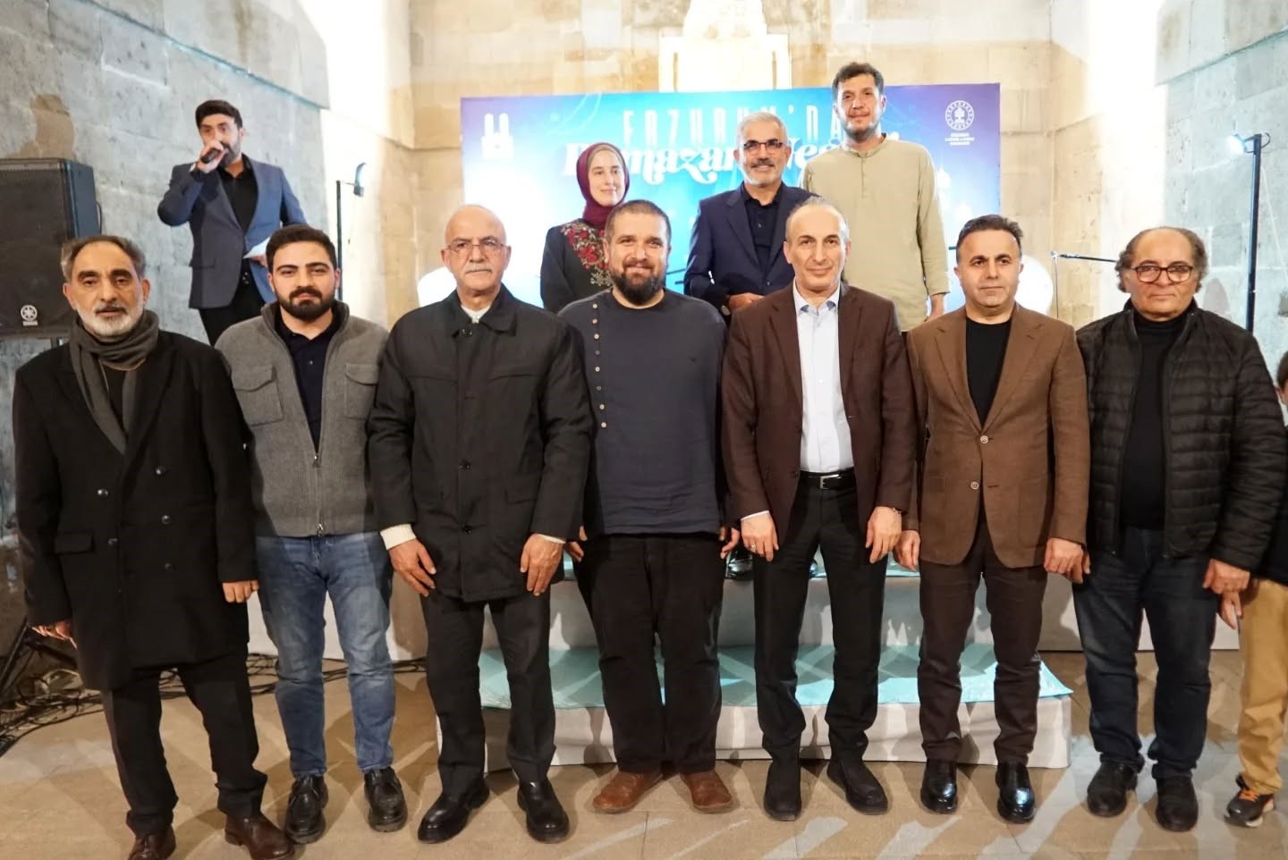 Yakutiye Medresesi’nde santurun zarif nağmeleri yankılandı
