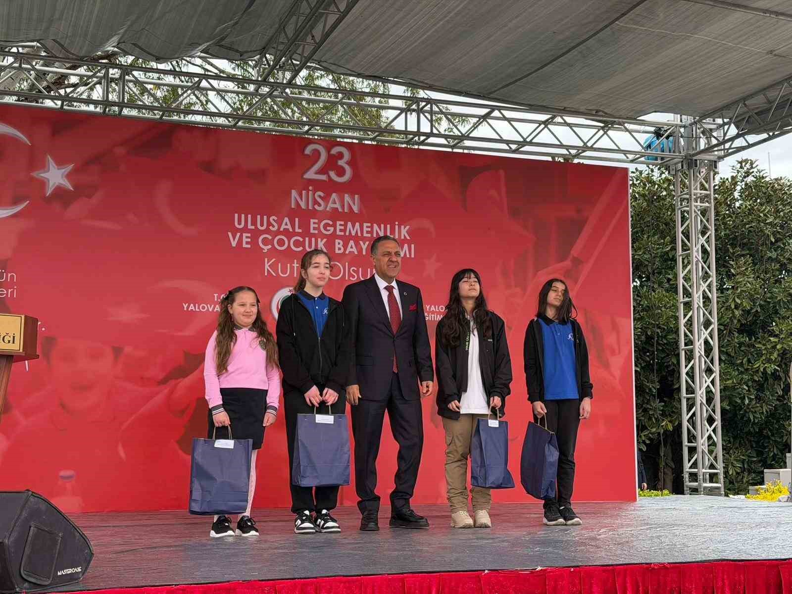 Yalova’da 23 Nisan coşkusu
