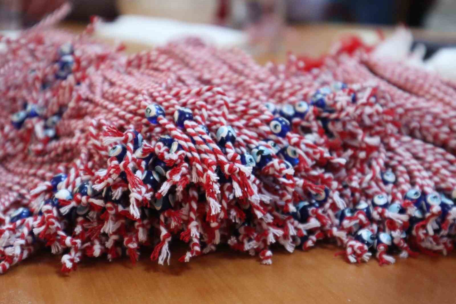 Yalova’da Balkan geleneği "marteniçka" yaşatılıyor
Yalova’da Balkan geleneği "marteniçka" yaşatılıyor