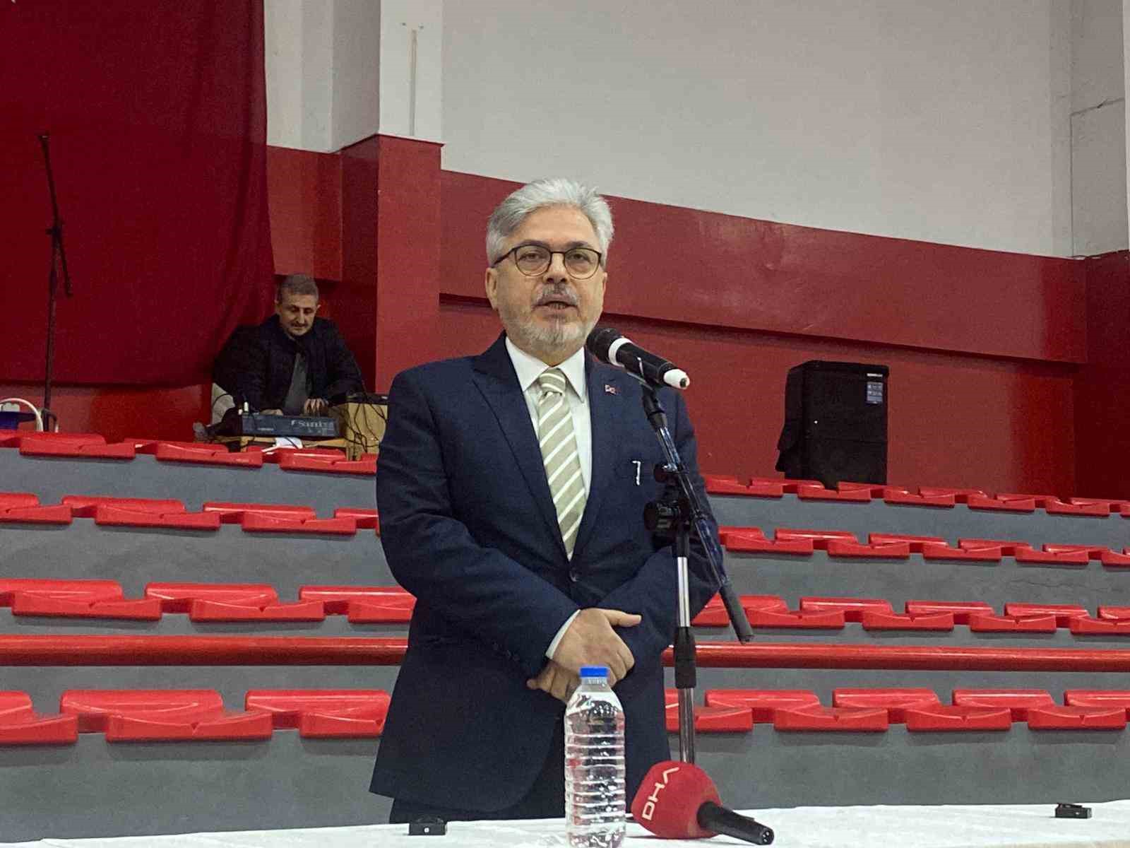 Yalova’da ikinci dönem, "İlk Ders: Bayrak" temasıyla başladı
