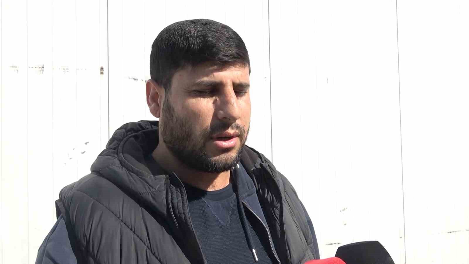 Yalova’da komşu kavgasında 14 aylık bebeği hastanelik ettiler
