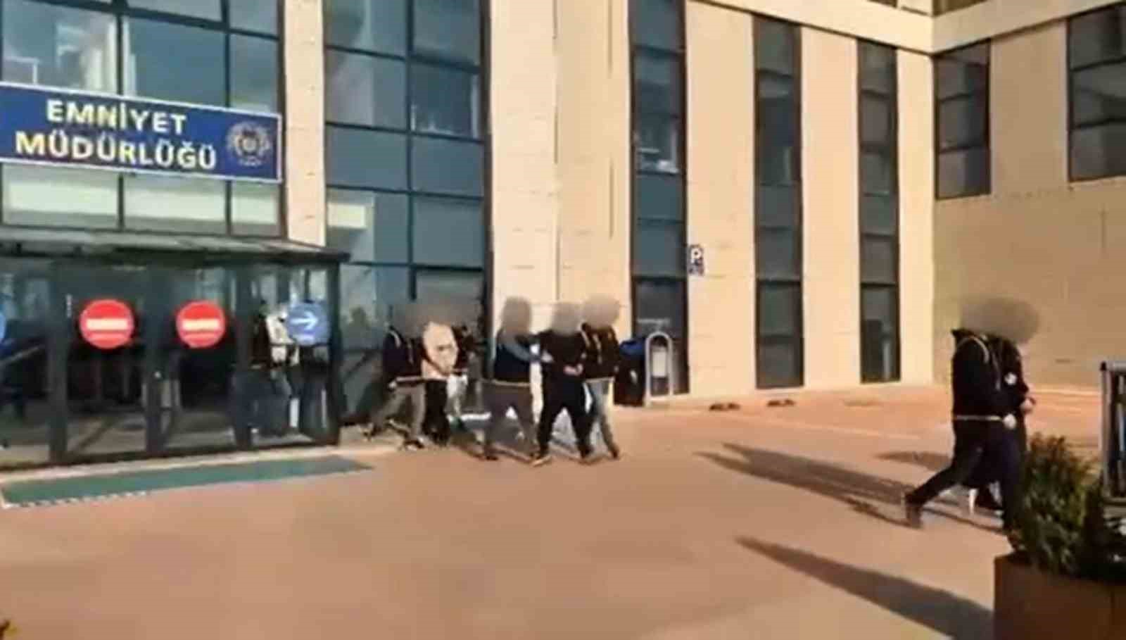 Yalova’da telefon dolandırıcısı 5 şüpheli tutuklandı
