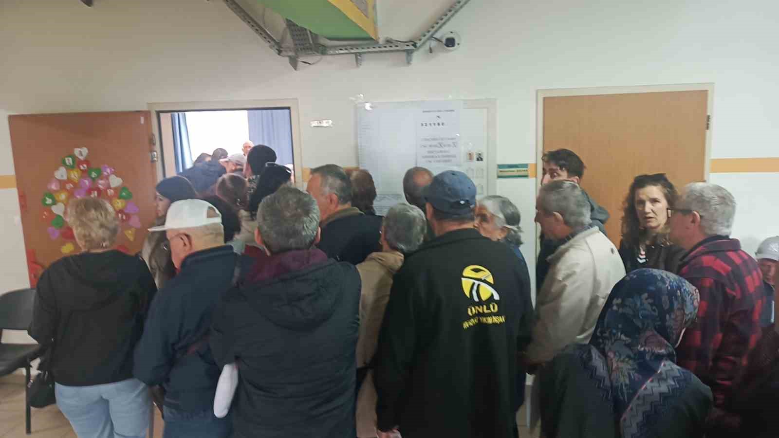 Yalova’da yaşayan Bulgaristan vatandaşları sandık başında
