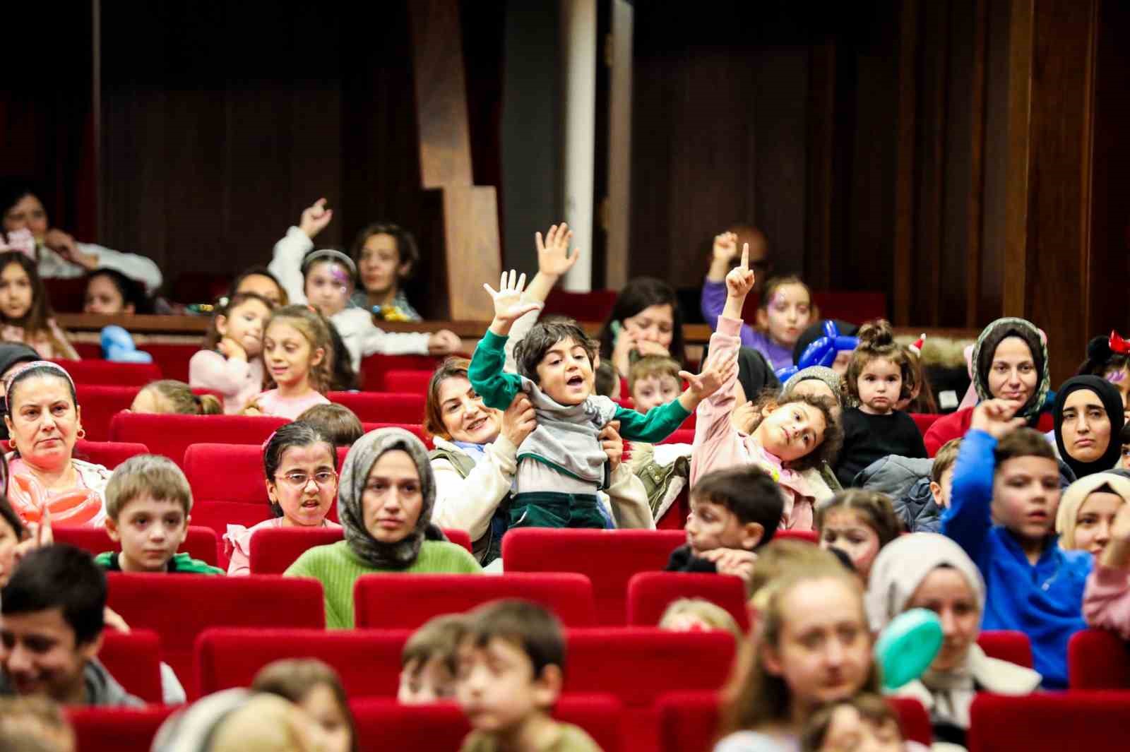 ’Yarıyıl Şenliği’ne renkli final
