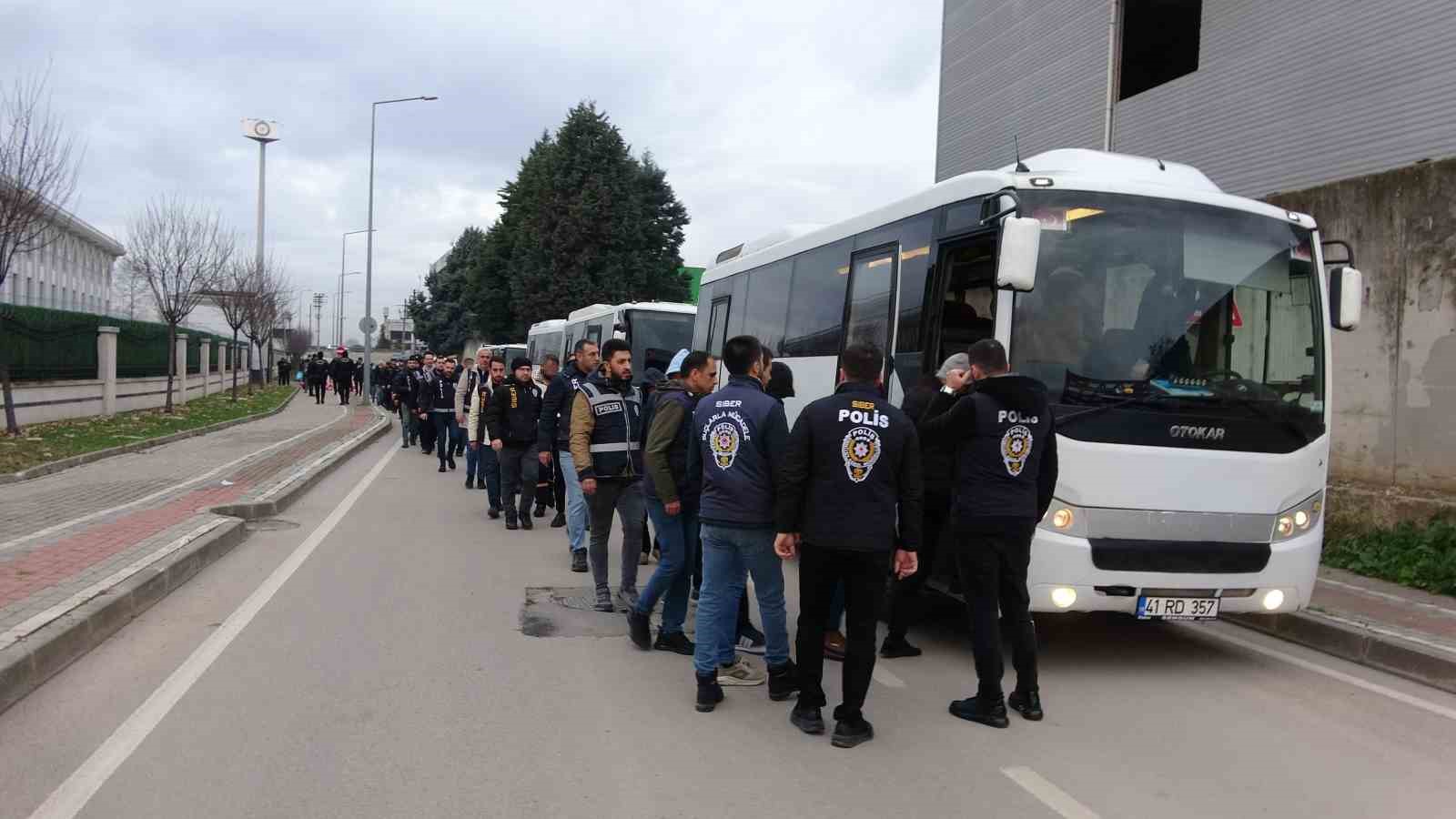 Yasa dışı bahis operasyonunda gözaltına alınan 61 şüpheli adliyeye sevk edildi
