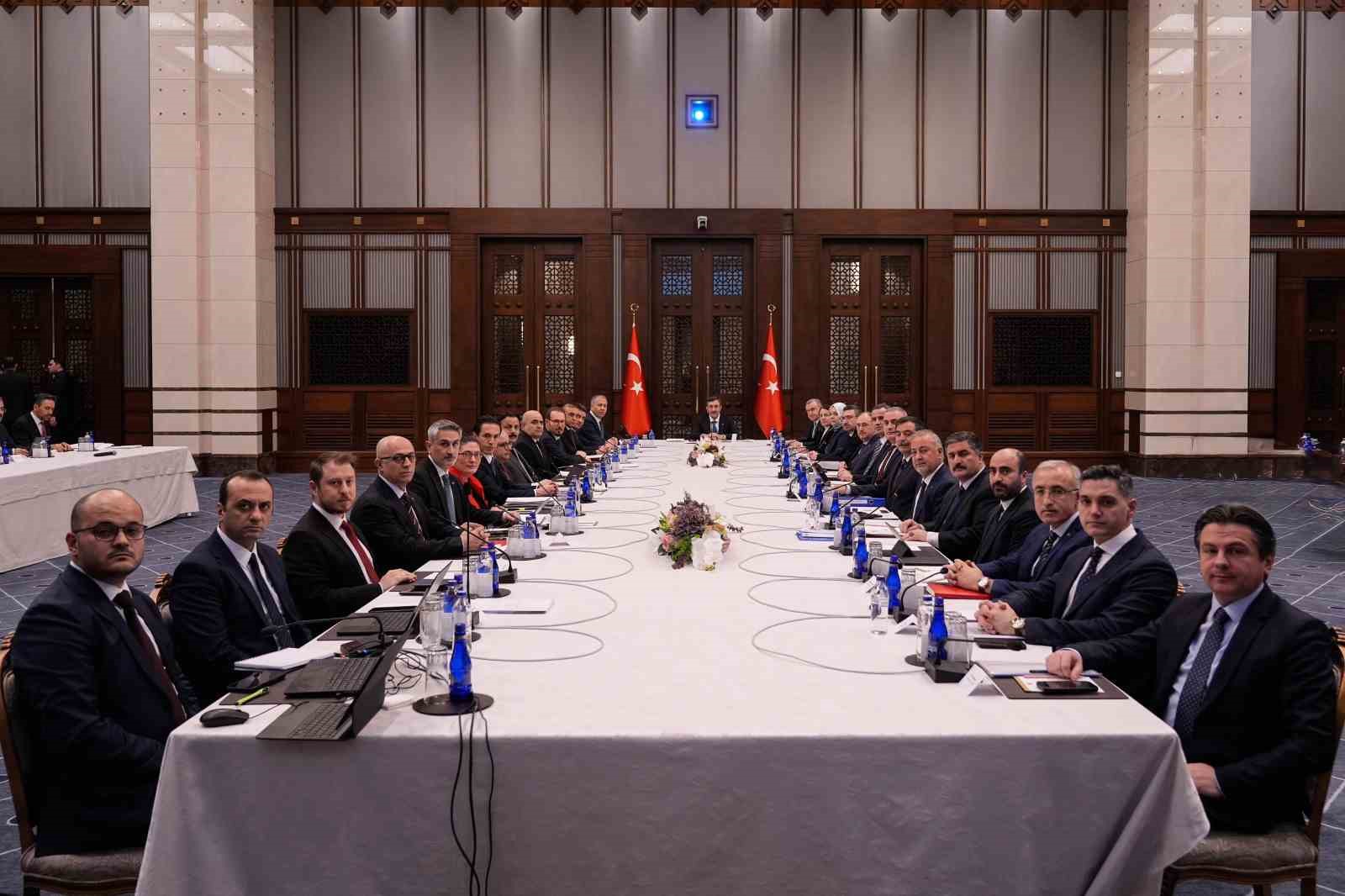 Yasa dışı bahis ve kumarla mücadelede kurumlar arası koordinasyon devam ediyor
Yasa dışı bahis ve kumarla mücadelede kurumlar arası koordinasyon devam ediyor