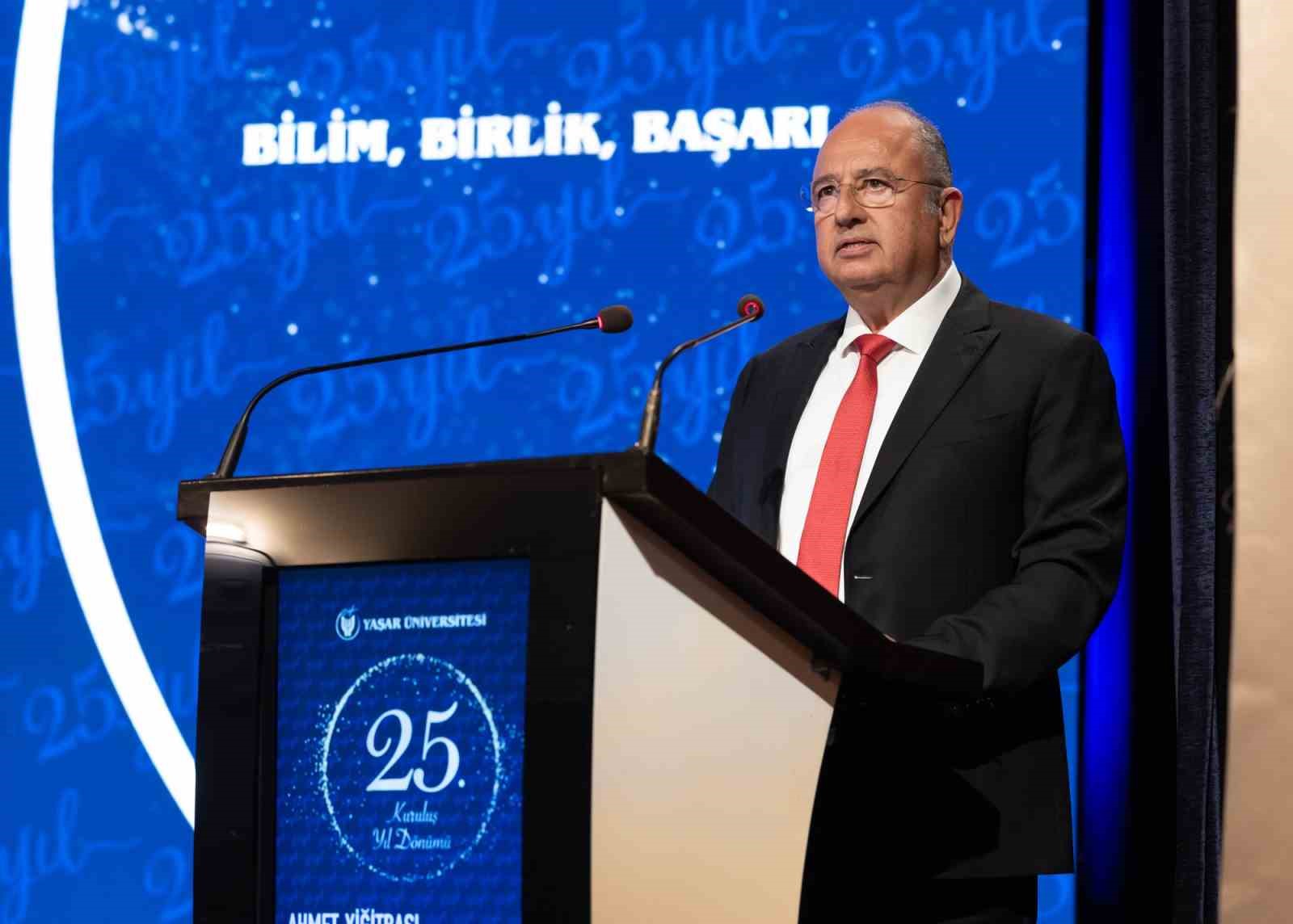 Yaşar Üniversitesi’nde 25’nci yıl gururu
Yaşar Üniversitesi’nde 25’nci yıl gururu