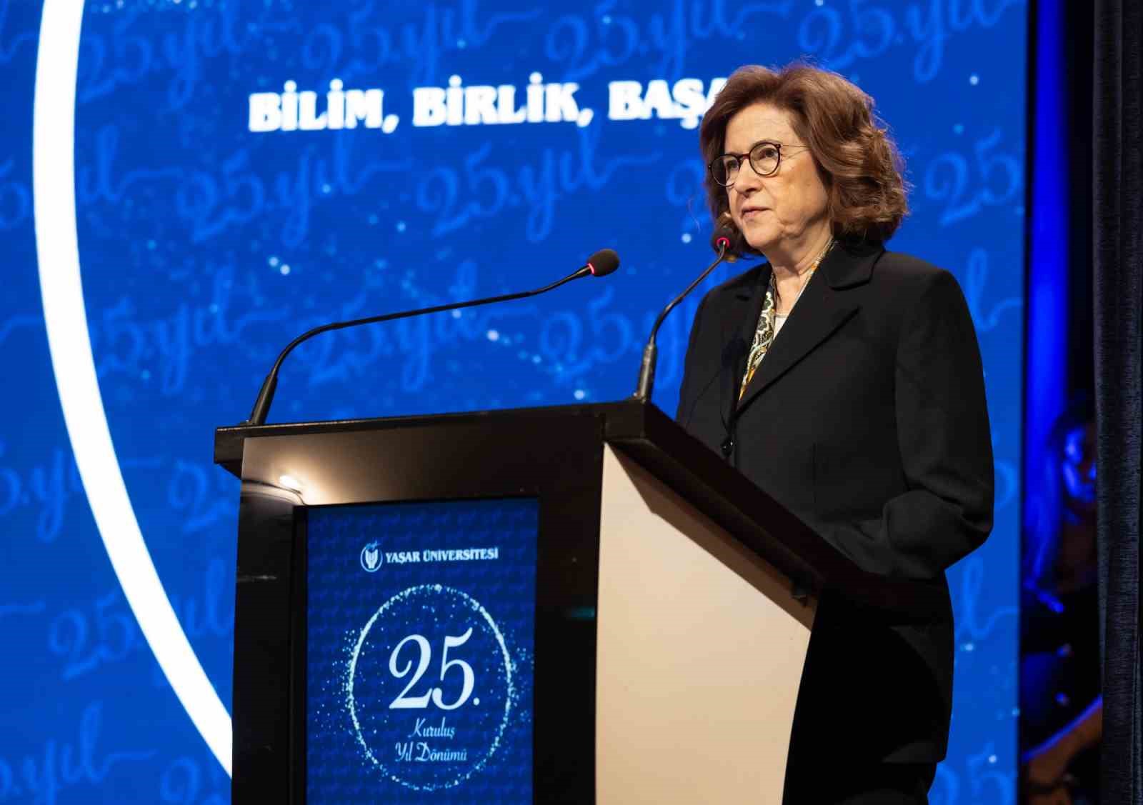 Yaşar Üniversitesi’nde 25’nci yıl gururu
Yaşar Üniversitesi’nde 25’nci yıl gururu