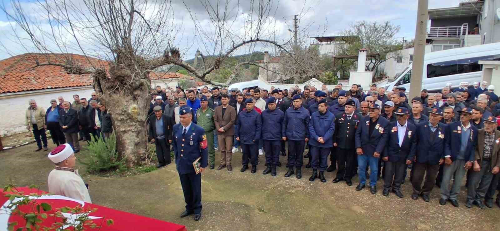 Yatağan’da Kıbrıs Gazisi son yolculuğuna uğurlandı
