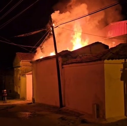 Yatağan’daki yangında yaşlı çift hayatını kaybetti
