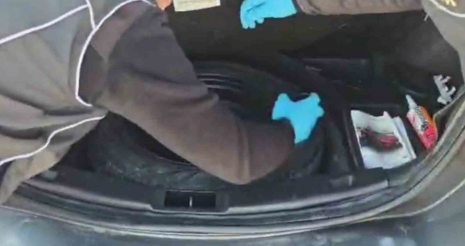 Yedek lastikten uyuşturucu çıktı
