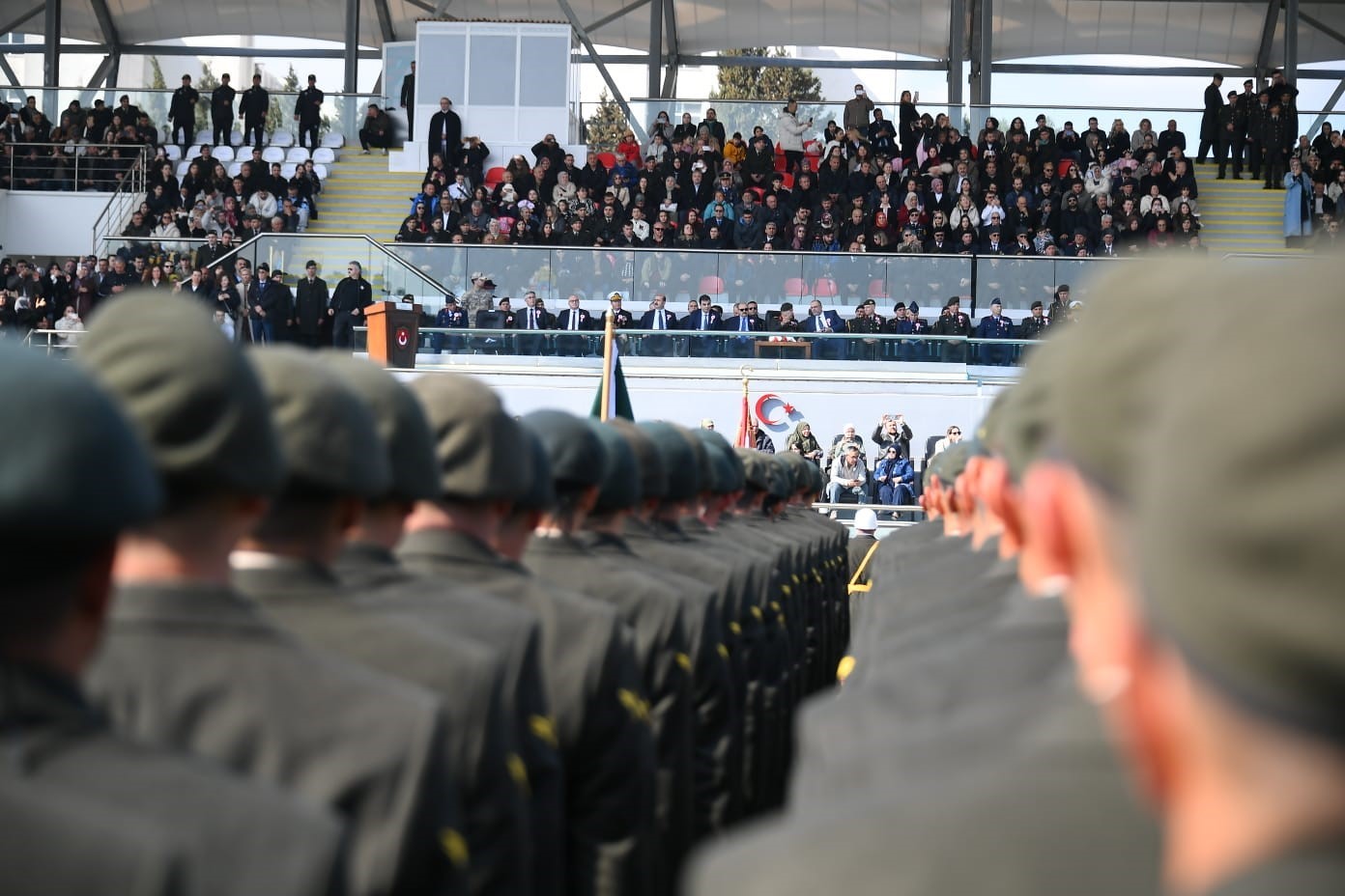 Yeni astsubaylar mezun oldu

