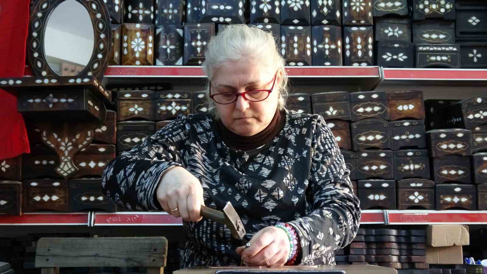 Yeni trend ürün bakır taraklara büyük ilgi
