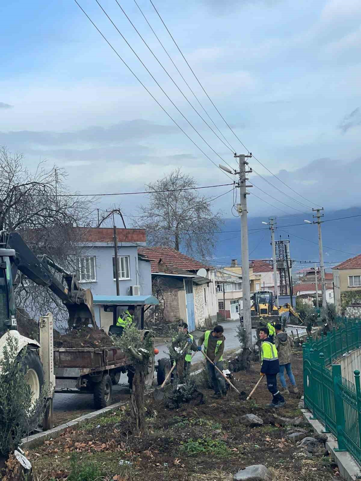 Yenipazar’da belediye ekipleri sahaya indi

