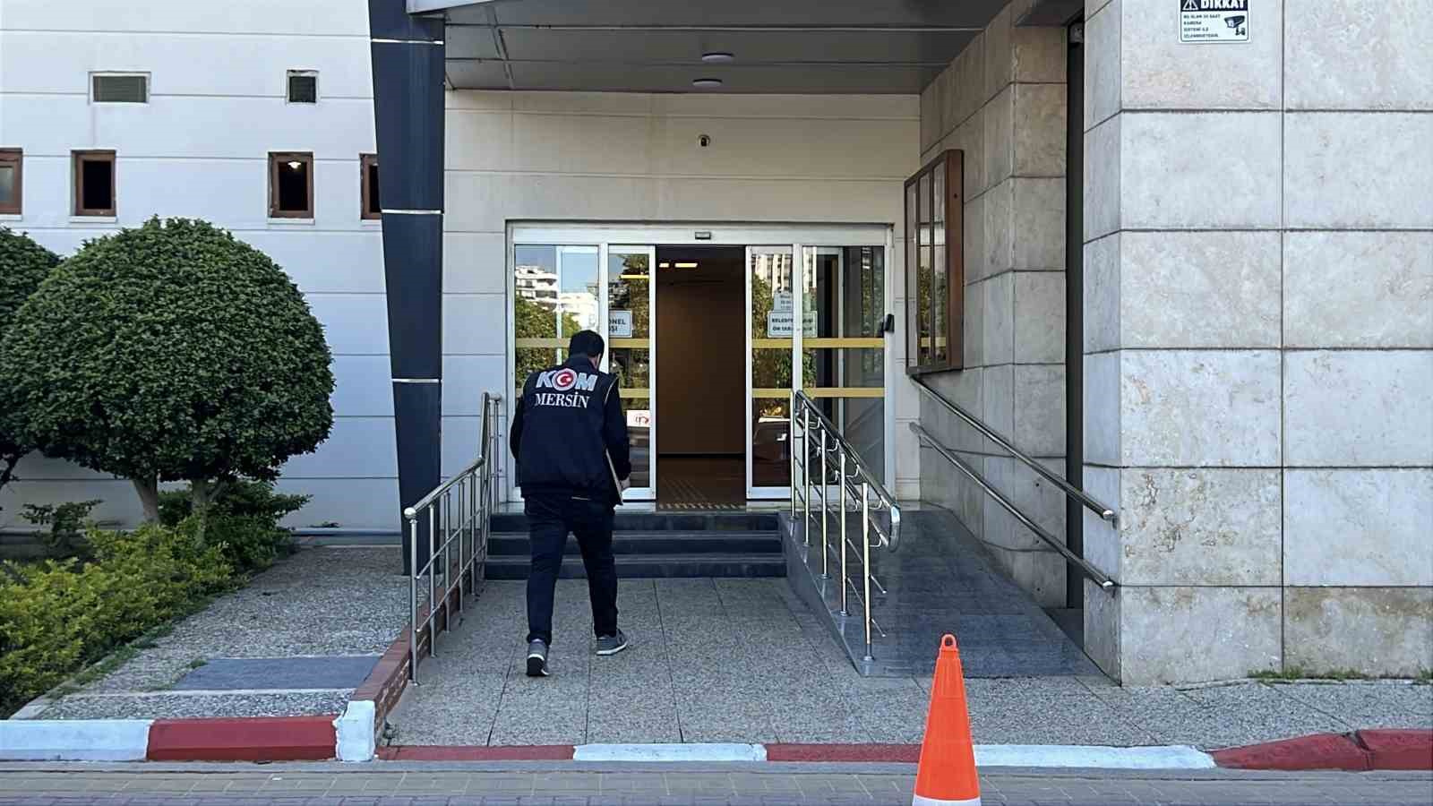 Yenişehir Belediyesindeki yolsuzluk operasyonu: Biri başkan yardımcısı 12 tutuklama
