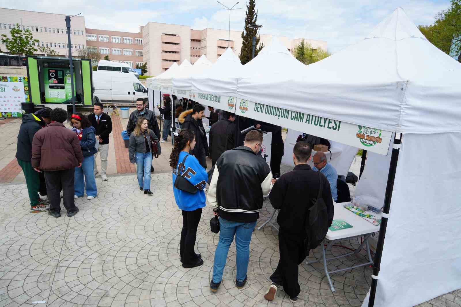 Yeşil Kampüs Festivali: Öğrenciler hem eğlendi hem bilinçlendi
