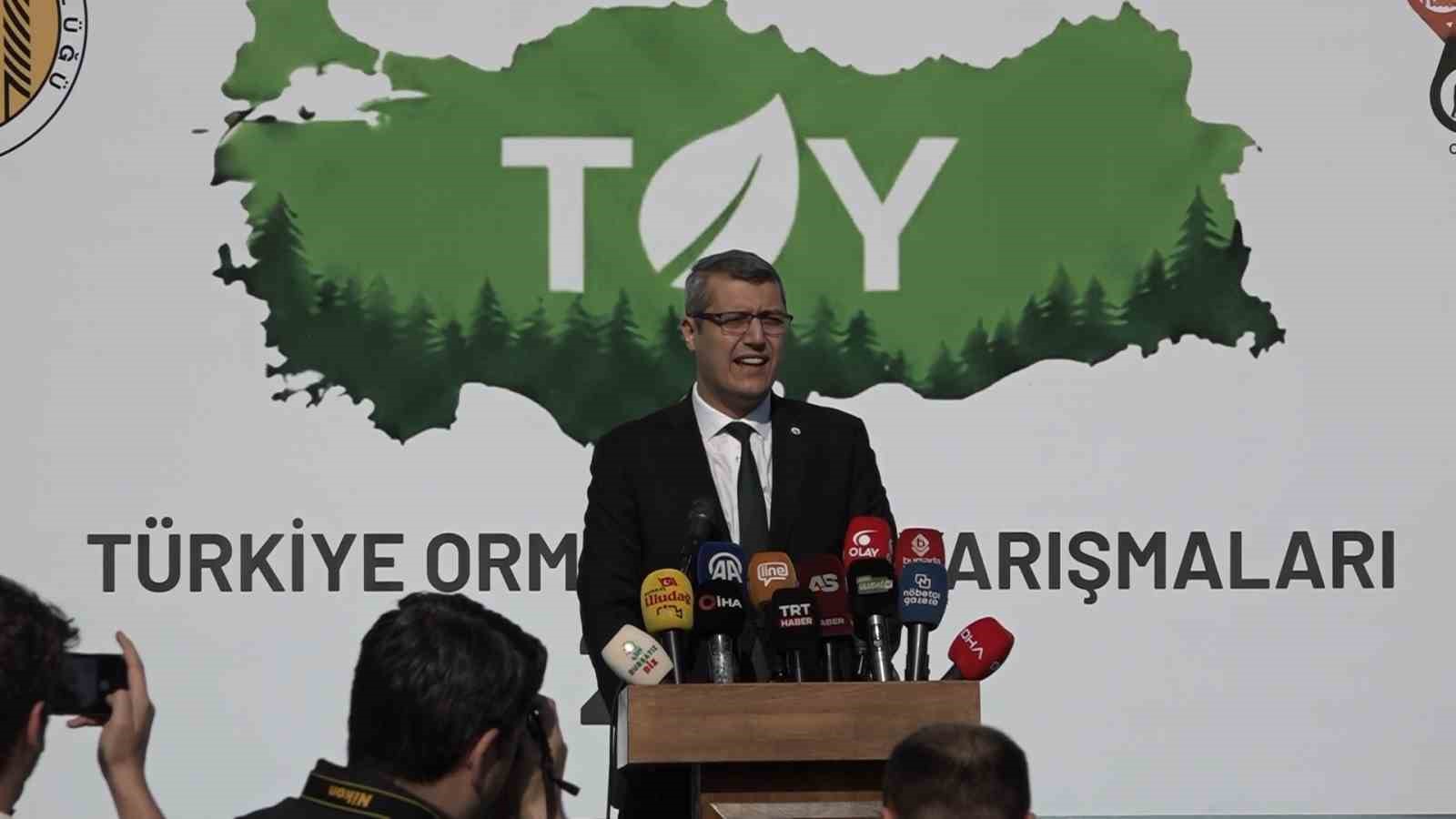 Yeşil vatan neferleri, bu sefer söndürmek için değil yarışmak için ter döktü
Yeşil vatan neferleri, bu sefer söndürmek için değil yarışmak için ter döktü