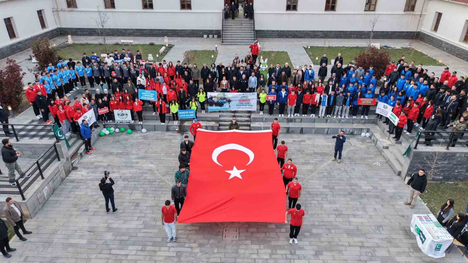 Yeşilay Türkiye Rafting Şampiyonası ve Milli Takım Seçme Yarışları başladı
