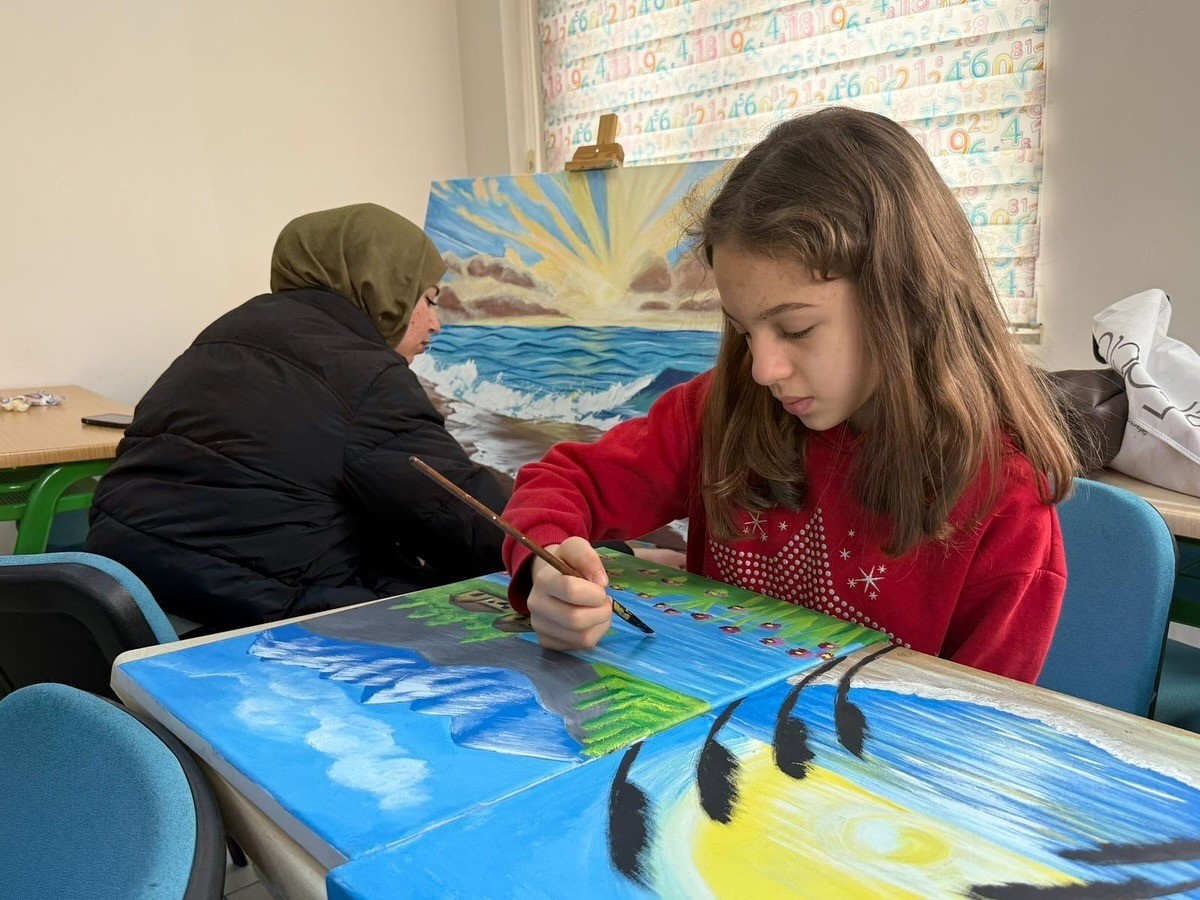 Yeşilyurt Belediyesi’nden çocuklara sanat dolu bir yolculuk
