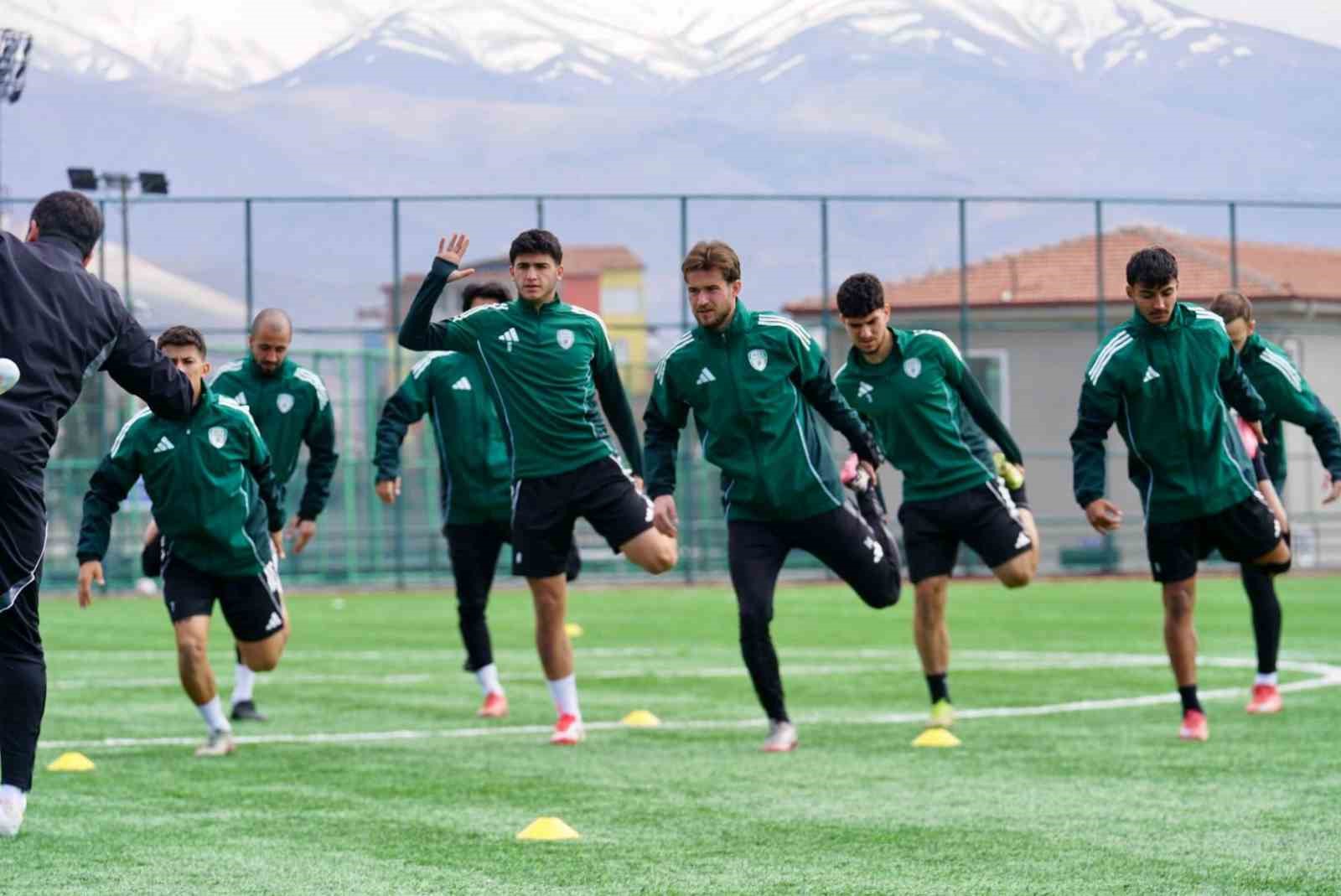 Yeşilyurtspor, Ağrı deplasmanı için hazır
