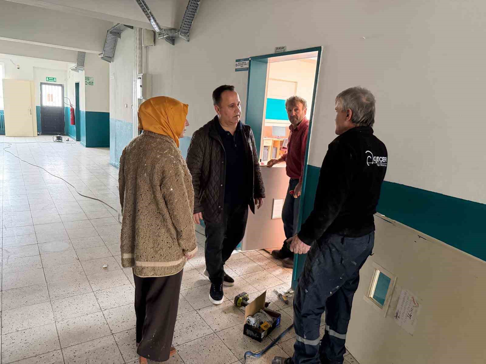 Yığılca’da okulun fiziki şartları güçlendiriliyor
